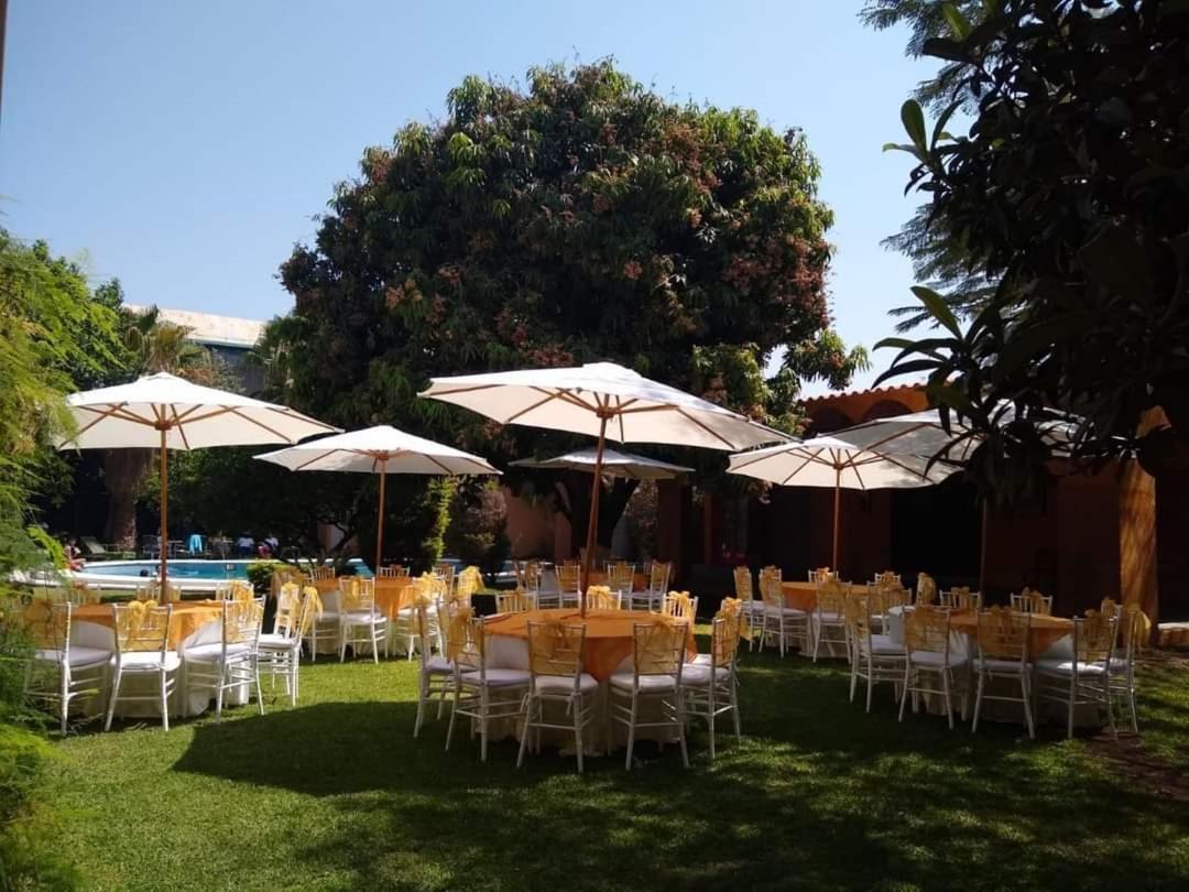 Hotel Quinta Del Descanso Cuautla  Buitenkant foto