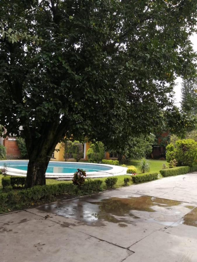Hotel Quinta Del Descanso Cuautla  Buitenkant foto