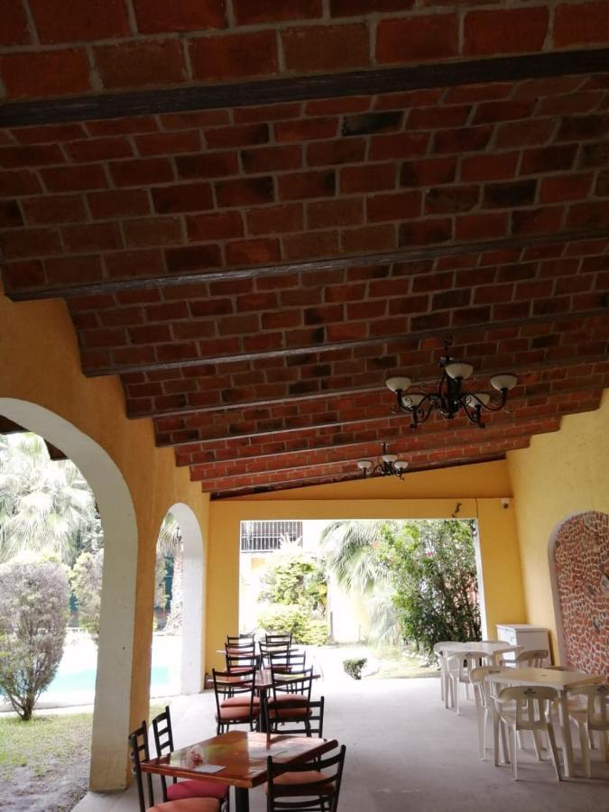Hotel Quinta Del Descanso Cuautla  Buitenkant foto