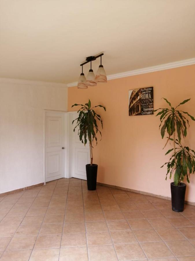 Hotel Quinta Del Descanso Cuautla  Buitenkant foto